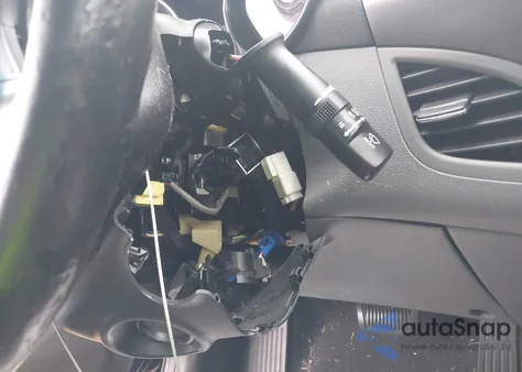 2012 Hyundai Elantra Limited from USA, damaged, VIN 5NPDH4AE0CH120139